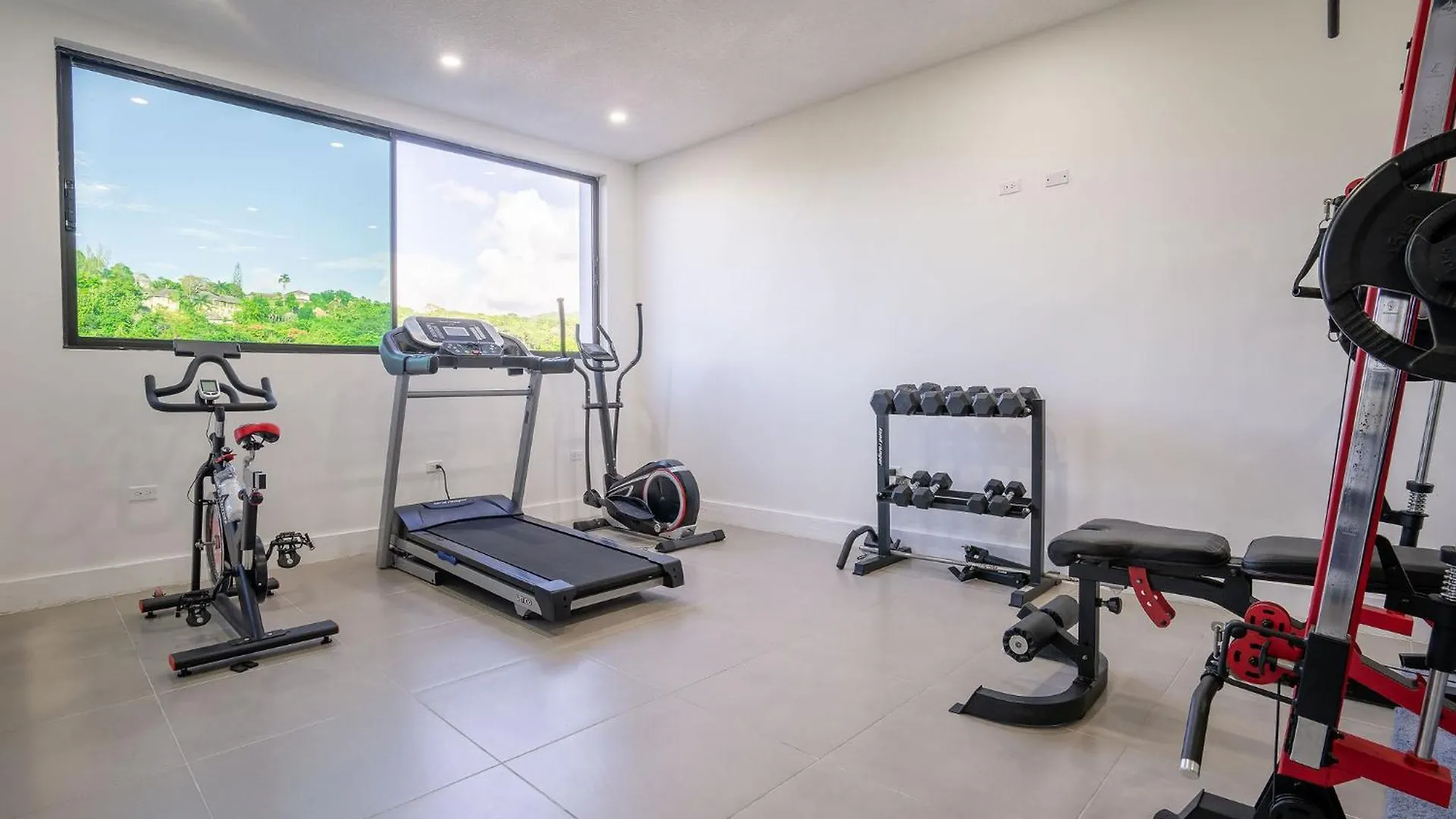 Serenity Haven - Your Ultimate Runaway Bay Escape Apartament